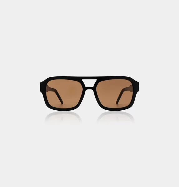 A. Kjrbede sunglasses Kaya Black