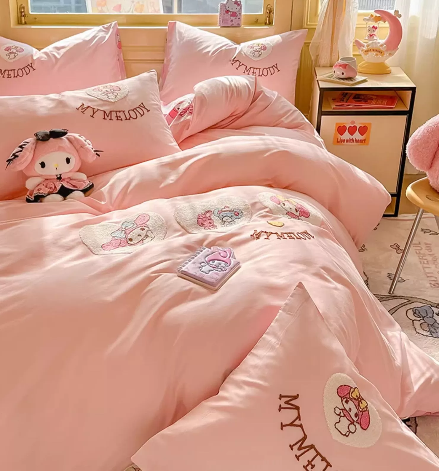 Cute Anime Bedding Set PN6545