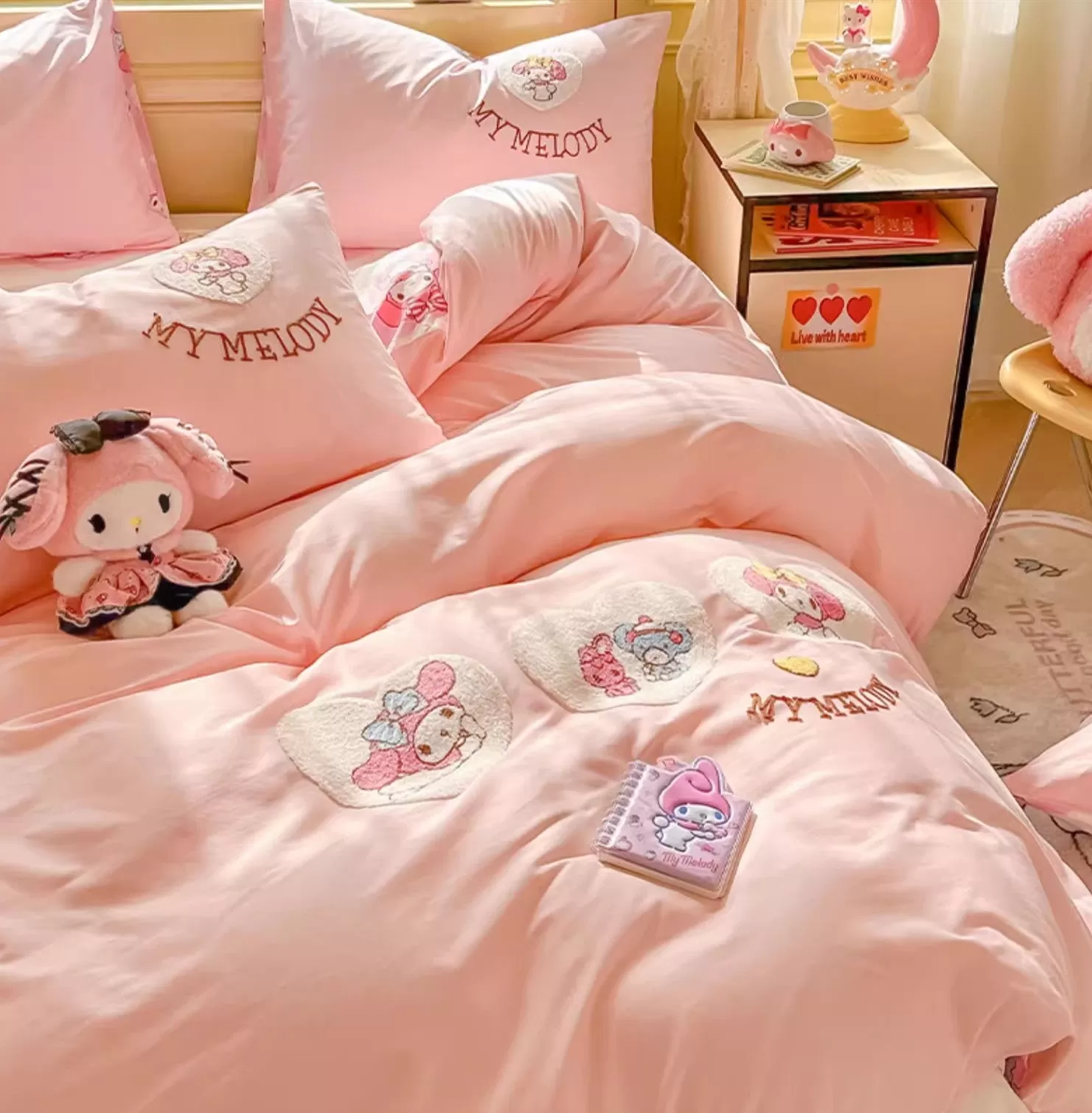 Cute Anime Bedding Set PN6545