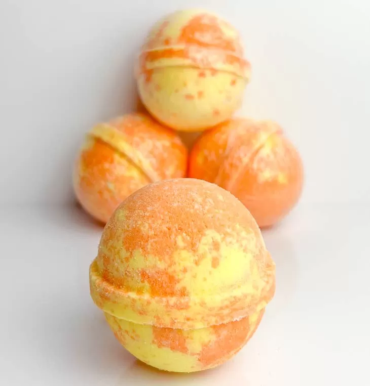 Fizzing Bath Bombs ~ Various Scents