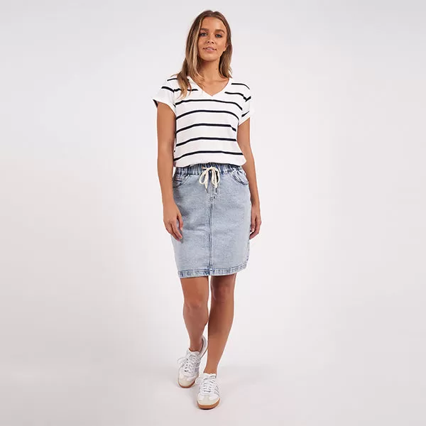 Manly Vee Tee - White   Navy Stripe