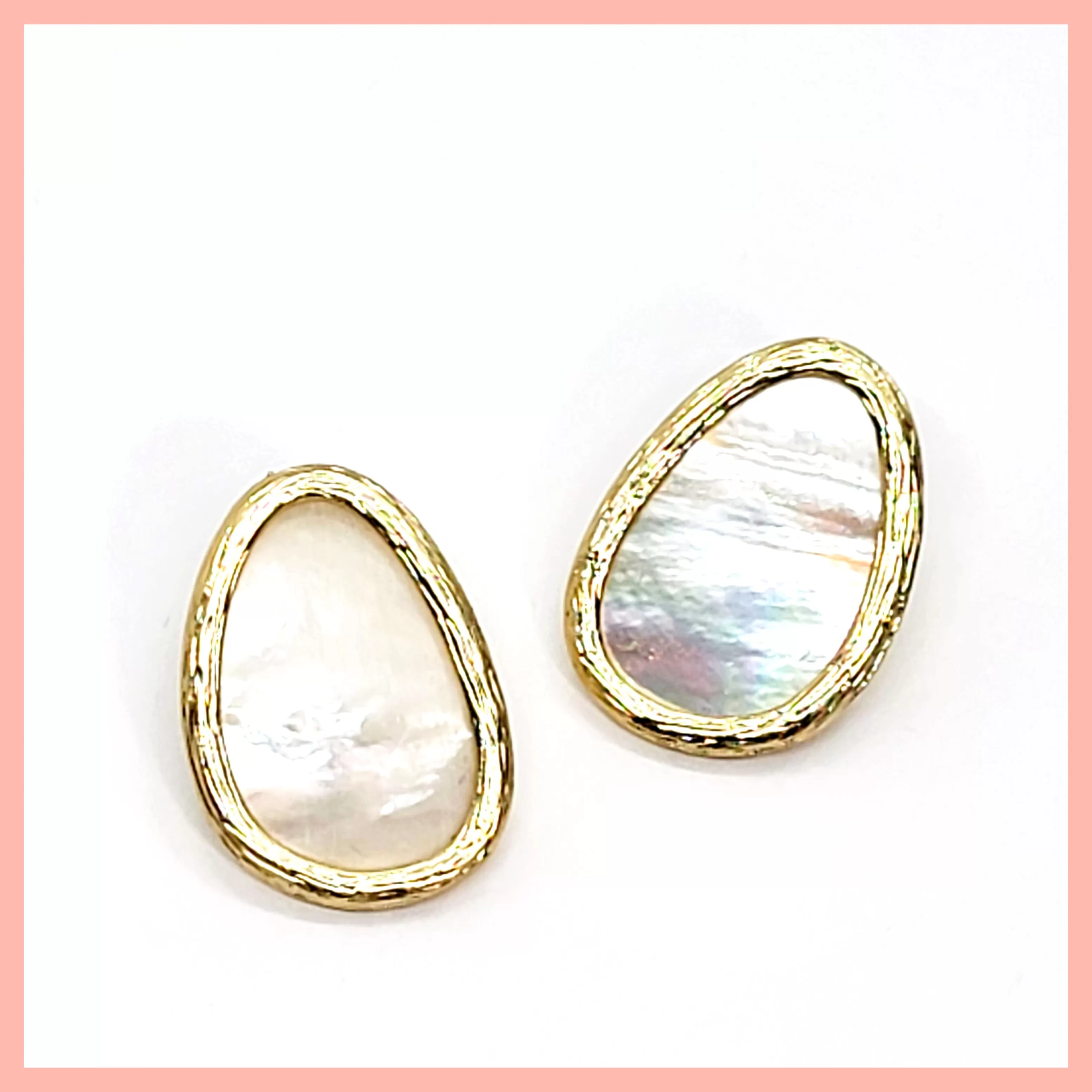 Mother-of-Pearl Petal Stud Earrings