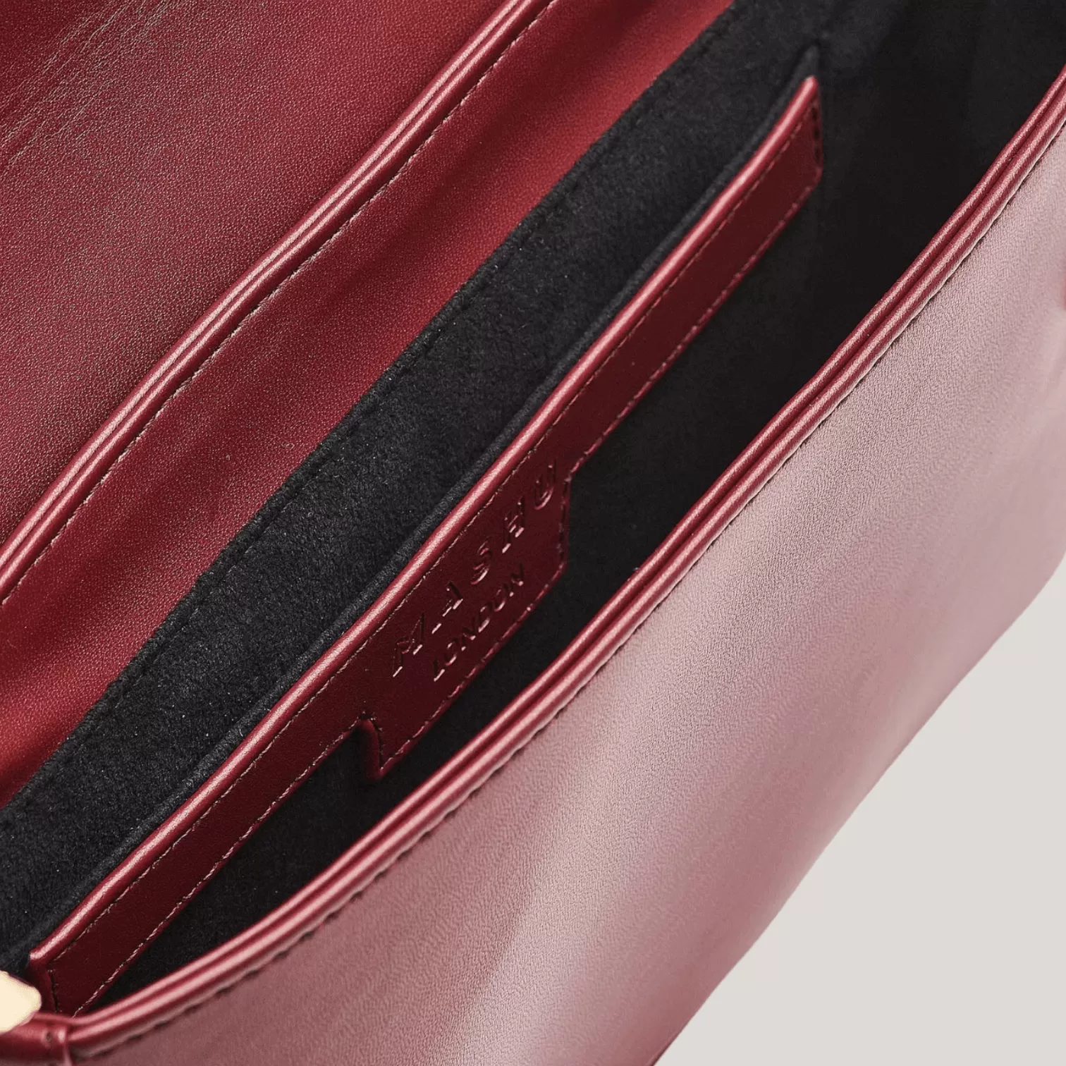 Philippa 2.0 - Merlot Shoulder Bag