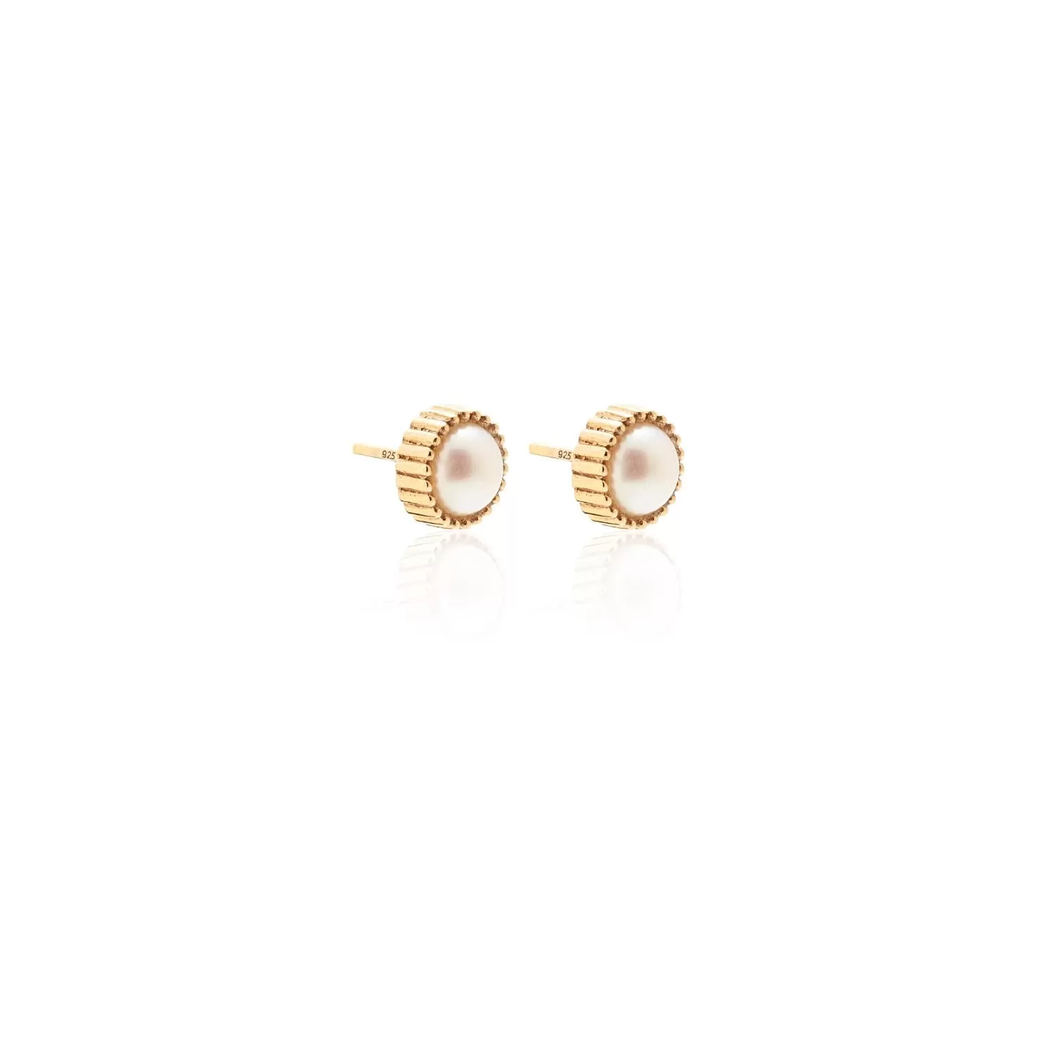 Radiant / Pearl Studs / Gold