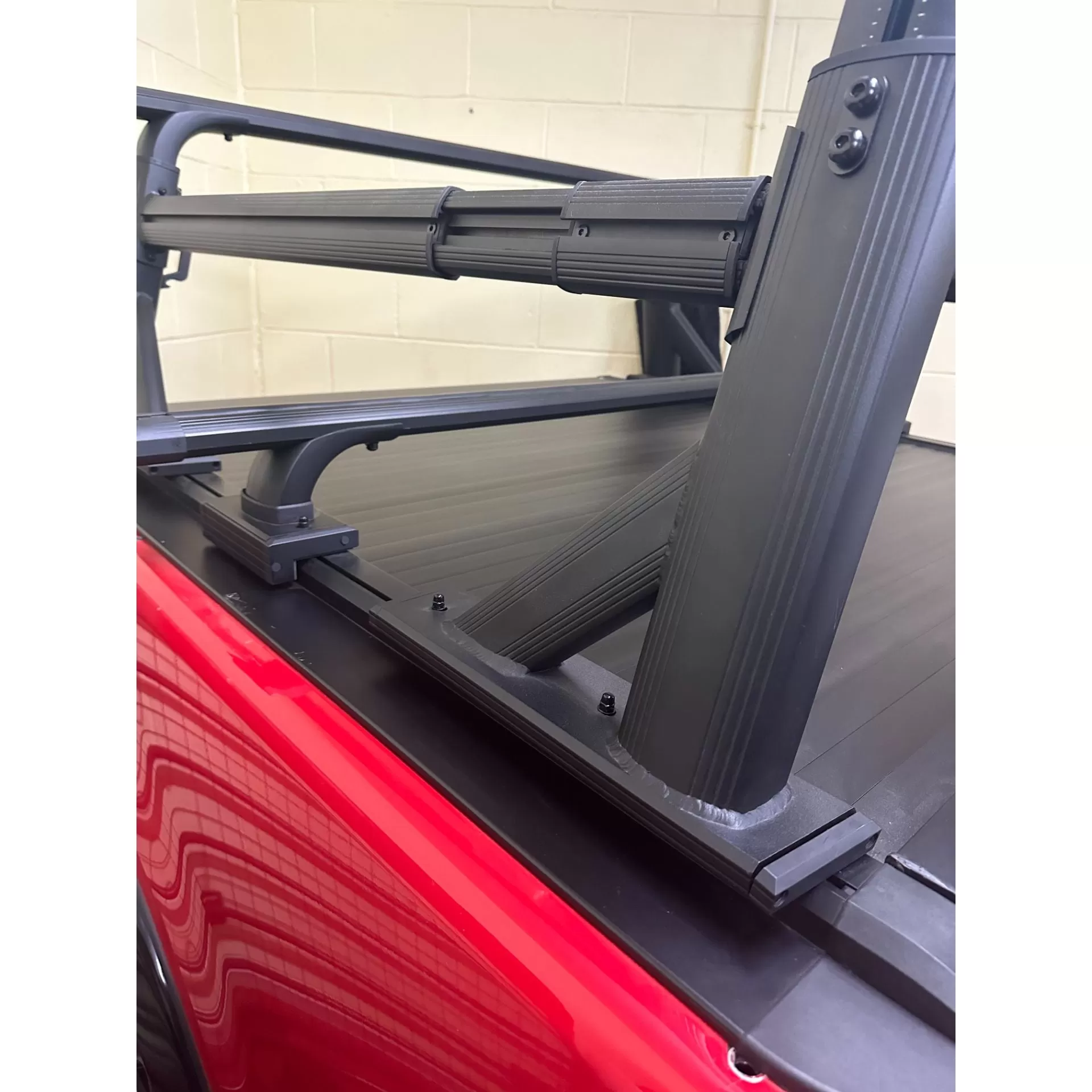 Roll & Lock Style Load Bed Tonneau Cover Toyota Hilux 2016  [Rollbar Compatible]