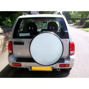 White & Stainless Steel Wheel Cover for Tyre Size 205/75R15